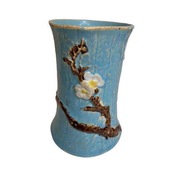 Antique English Majolica Vase Pottery Blue Dogwood 4.75 Inch - Picture 3 of 8